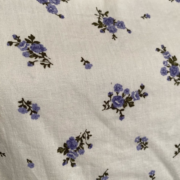 Forever 21 NWT White Dress Floral Back Cut Out - Picture 14 of 14